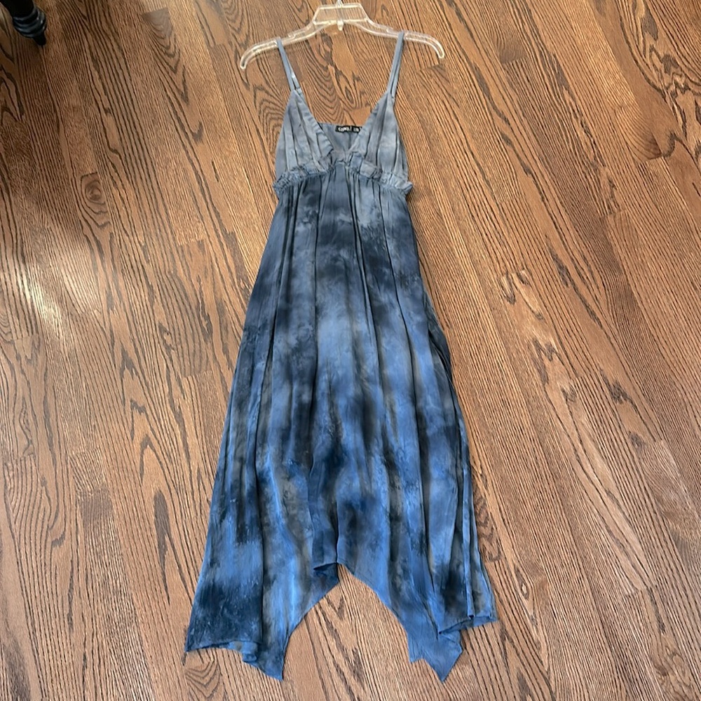 Handkerchief hem dusky blue dress, S